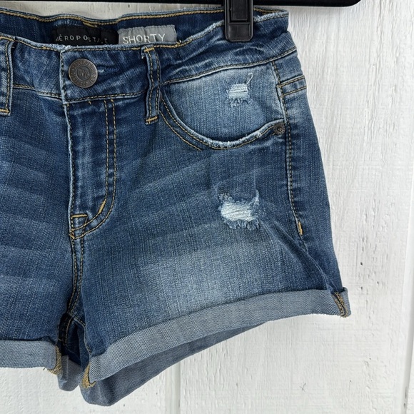 Aeropostale Women’s Size 2 Blue Shorty Stretch Denim Zip Fly 5-pocket Shorts - Picture 3 of 9